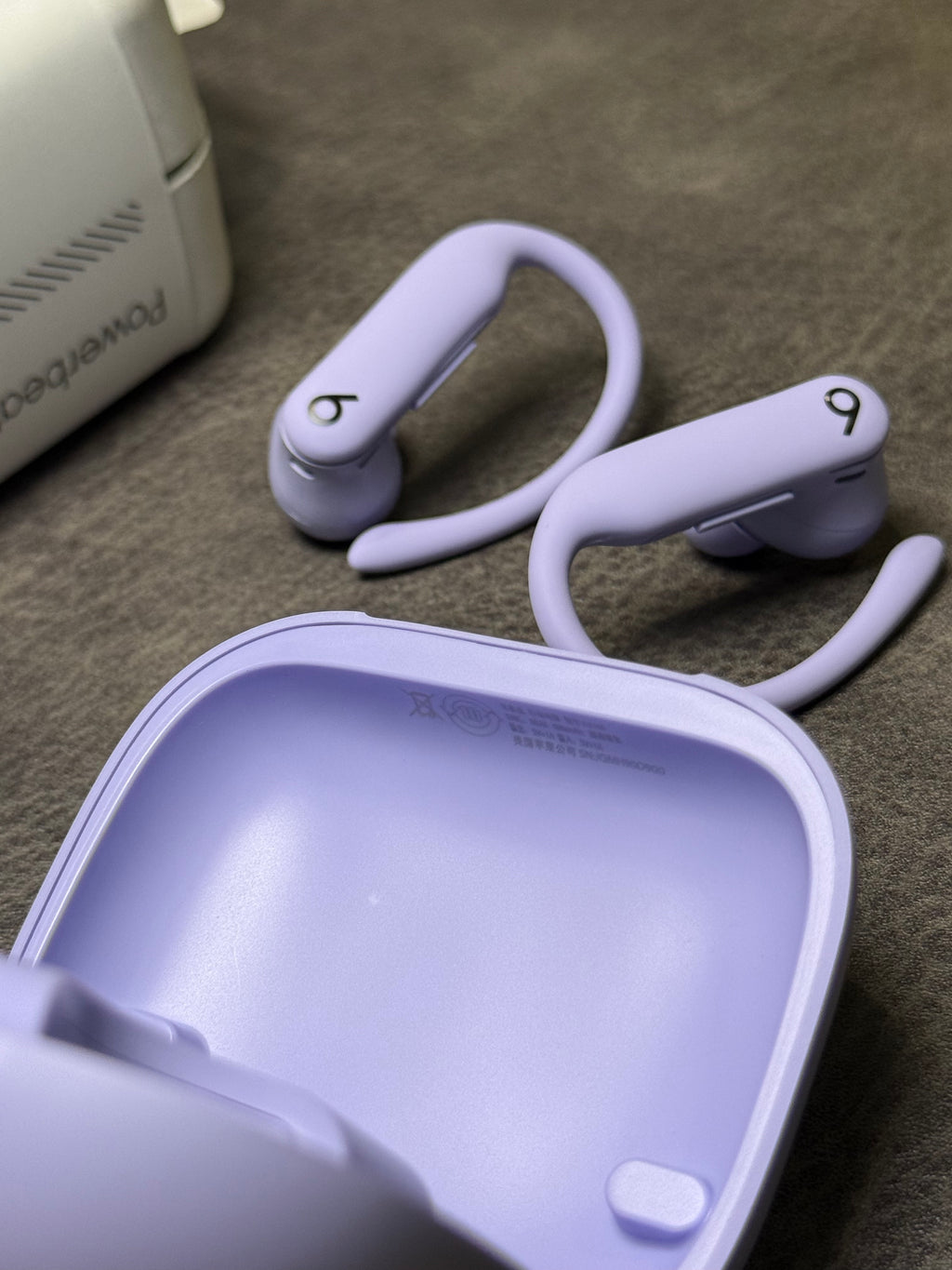 Beats Powerbeats Pro 2