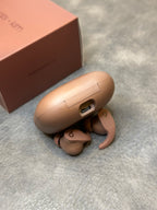 Beats Fit Pro x Kim com pop-up