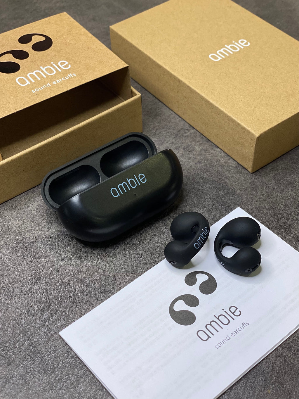 Clipe Auricular de Condução Óssea Ambie Preto