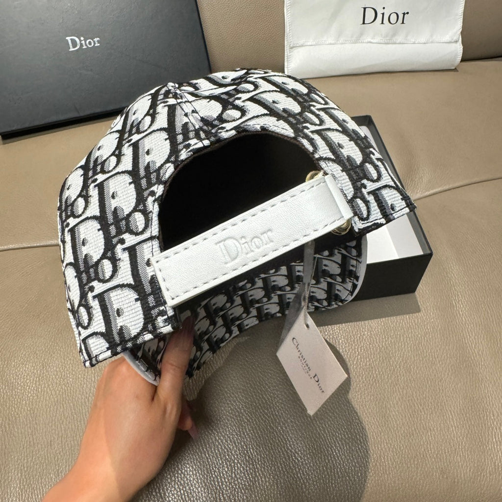 Boné Dior