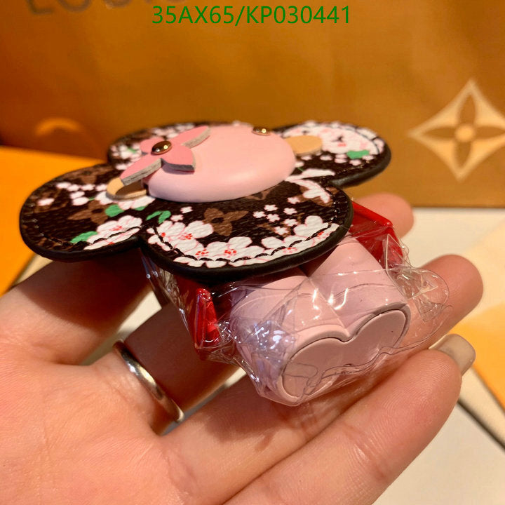 Louis Vuitton  Fashion Keychain Pendant