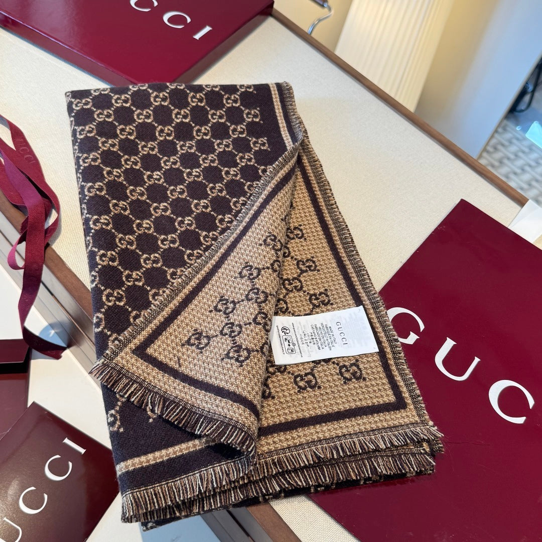 Cachecol Gucci De Lã Cor Marrom Escuro / Bege