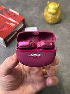 Fones de ouvido Bose Ultra Ear Clip Open na edição Poison