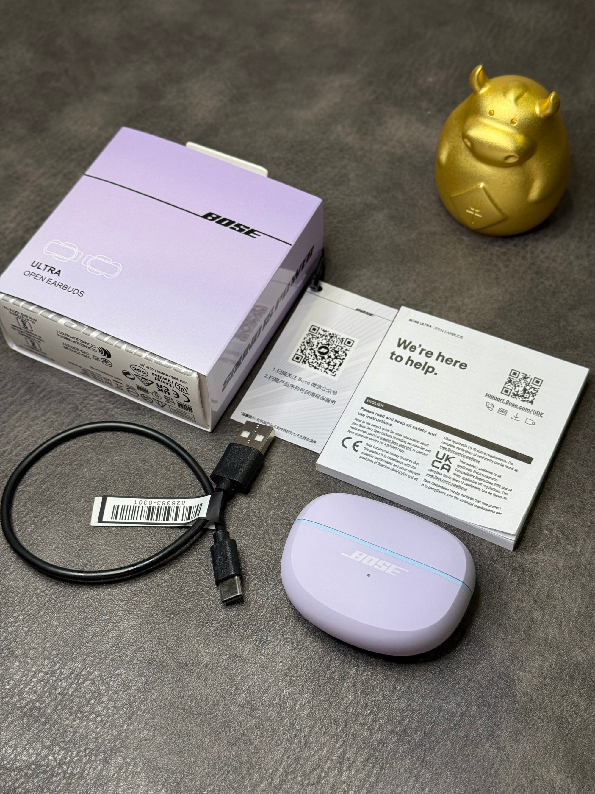 Fones de ouvido Bose Ultra Ear Clip Open na edição Poison