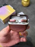 Fones de ouvido Bose Ultra Ear Clip Open na edição Poison