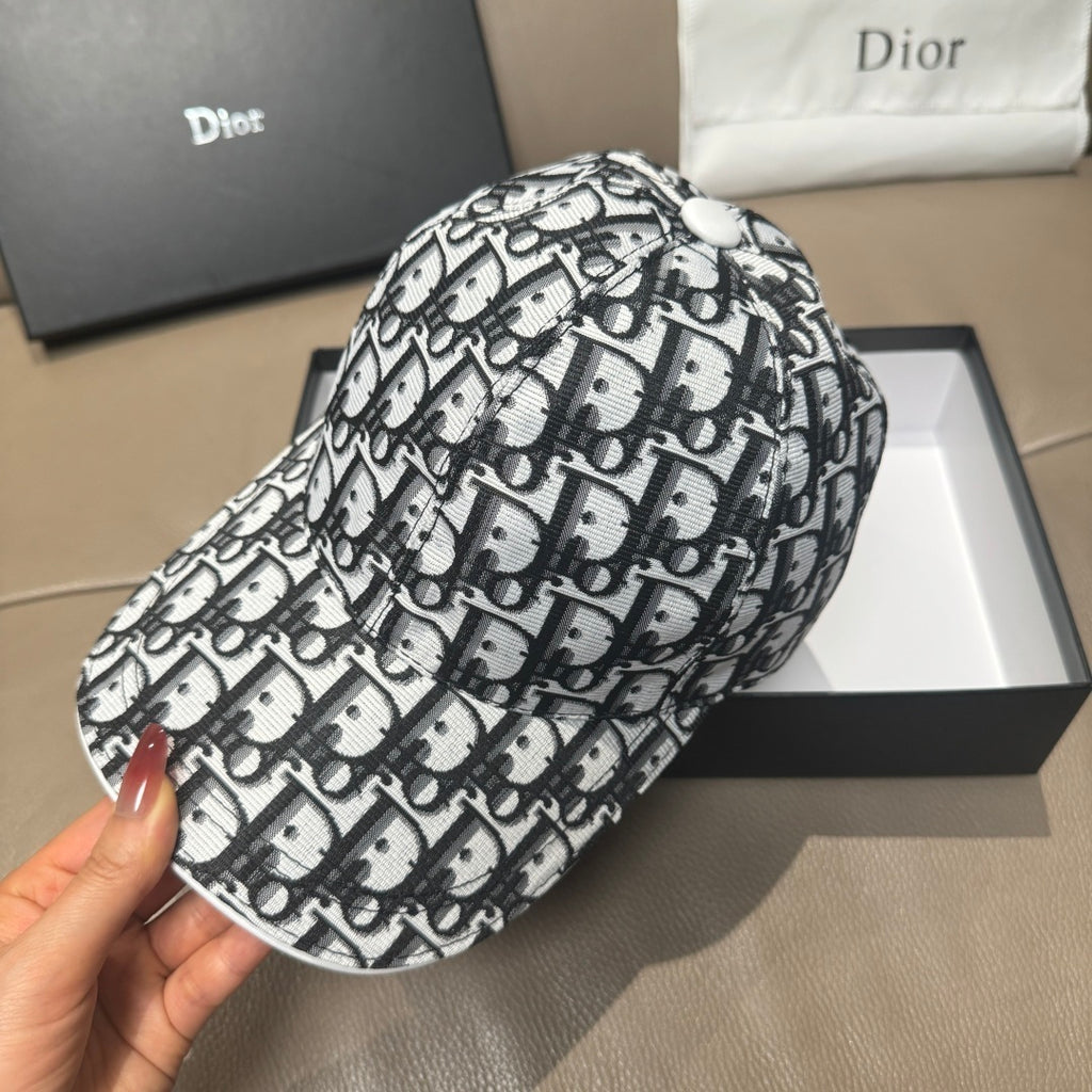 Boné Dior