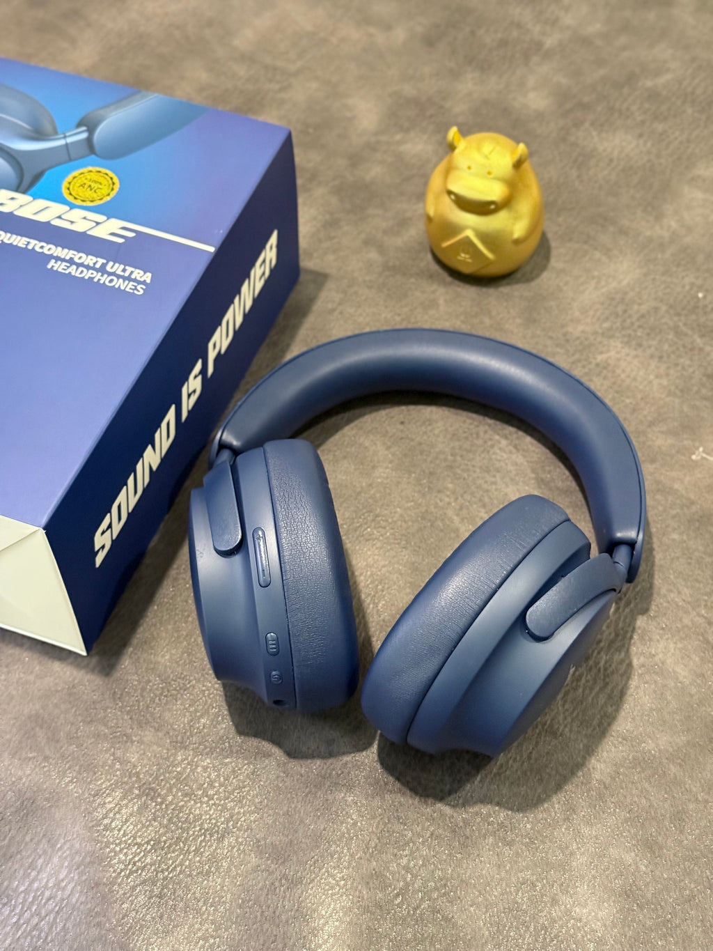 Bose QuietComfort Ultra Lunar Blue