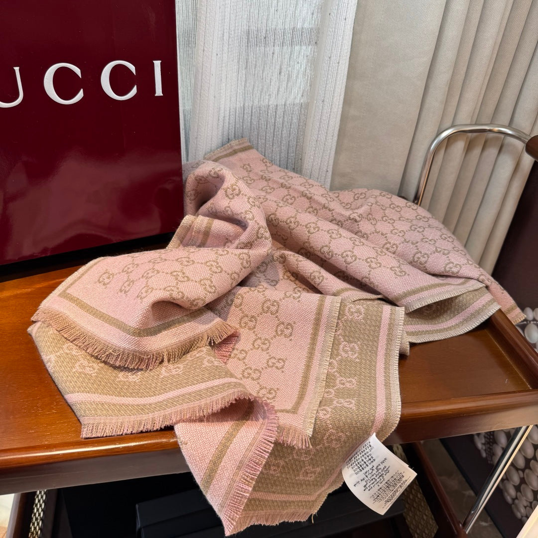 Cachecol Gucci De Lã Cor Rosa Claro / Marrom Claro