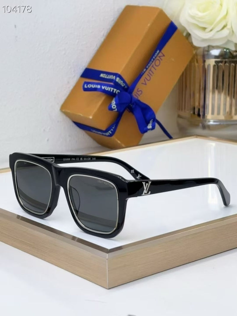 LOUIS VUITTON - Óculos De Sol