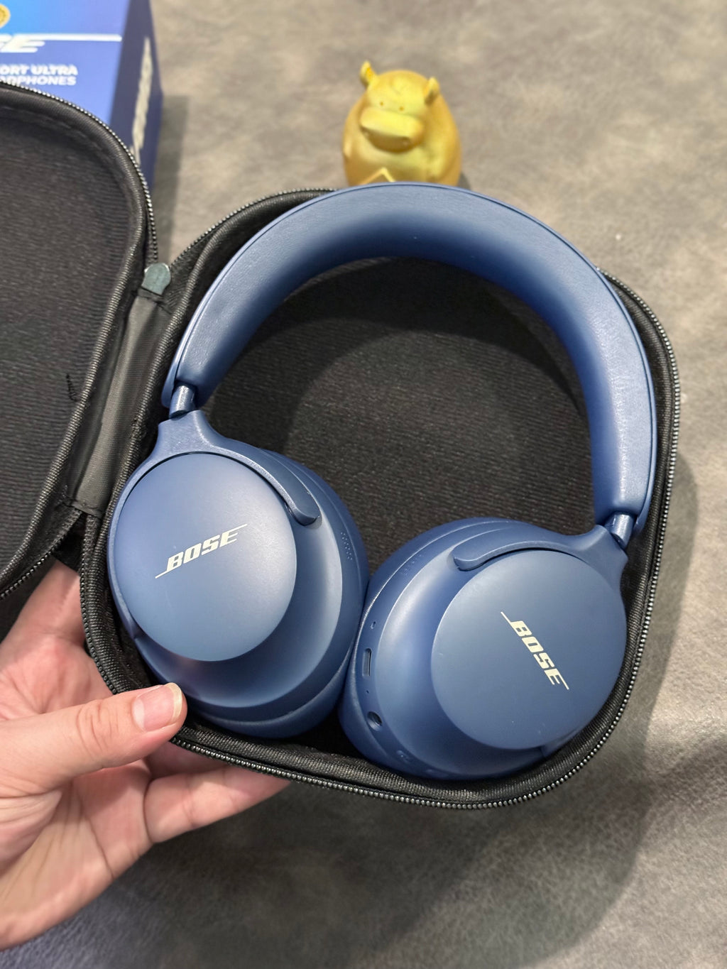 Bose QuietComfort Ultra Lunar Blue