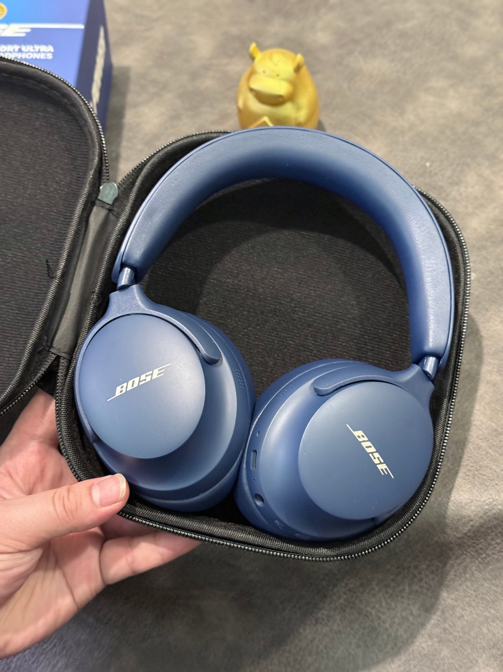 Bose QuietComfort Ultra Lunar Blue