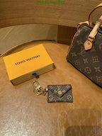 Louis Vuitton High quality fake Key pendant LV