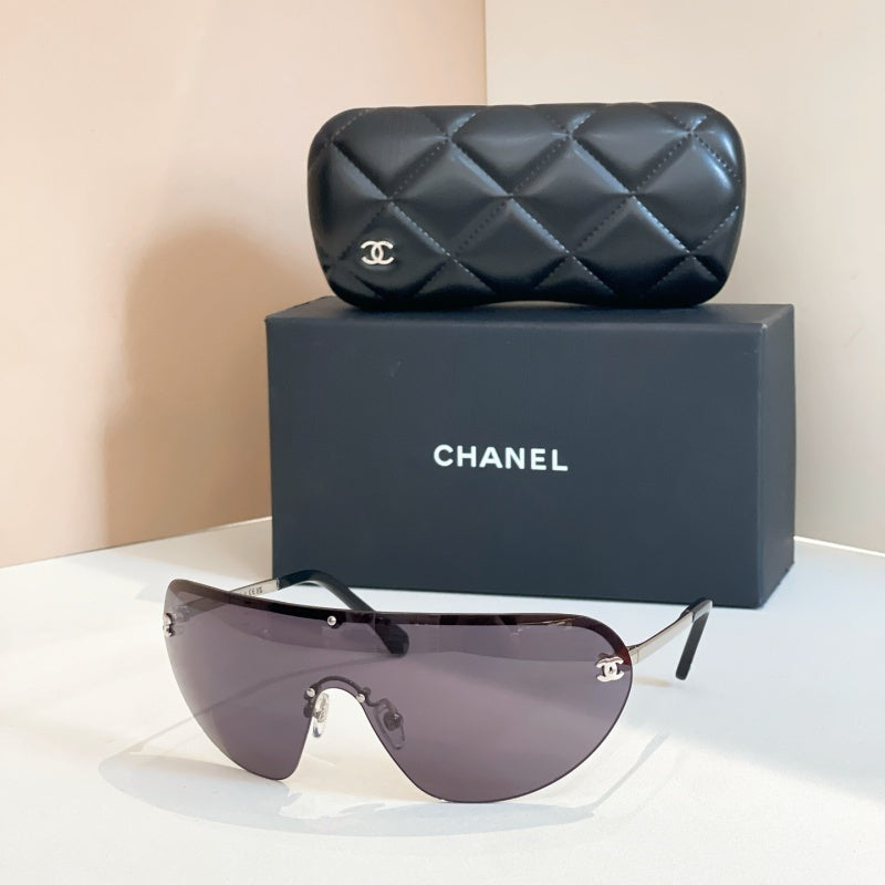 CHANEL - Óculos De Sol