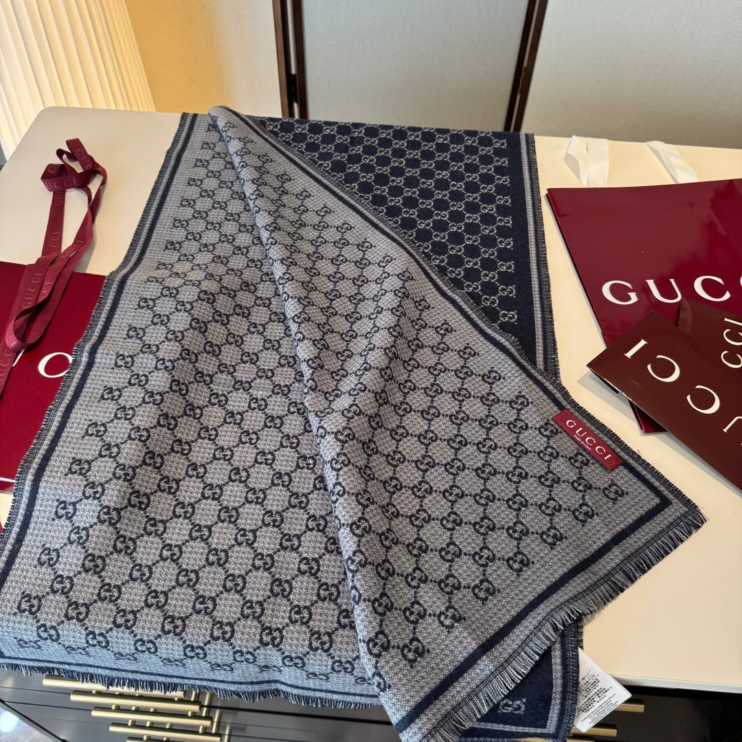 Cachecol Gucci De Lã Cor Azul Marinho / Cinza Claro