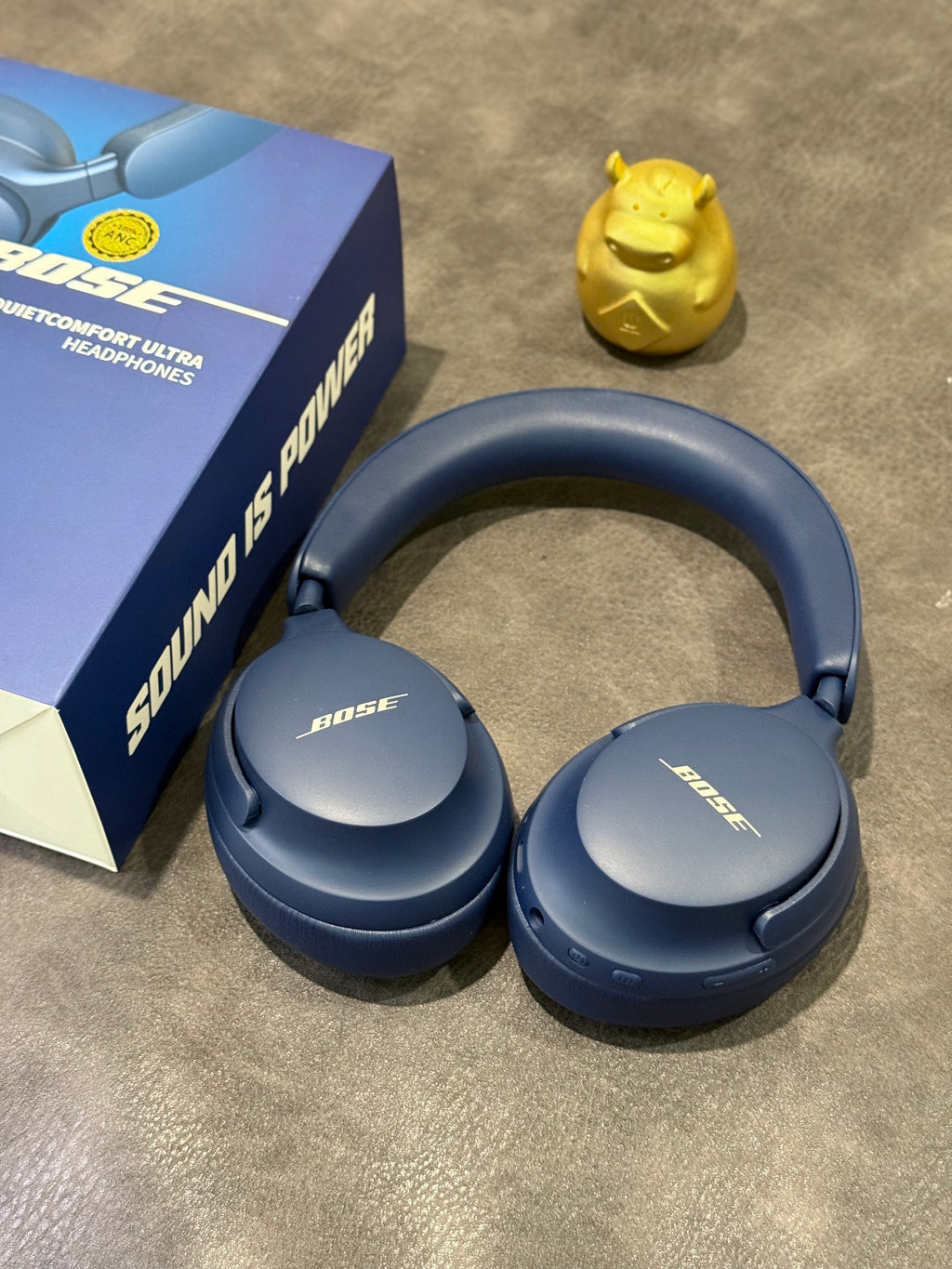 Bose QuietComfort Ultra Lunar Blue