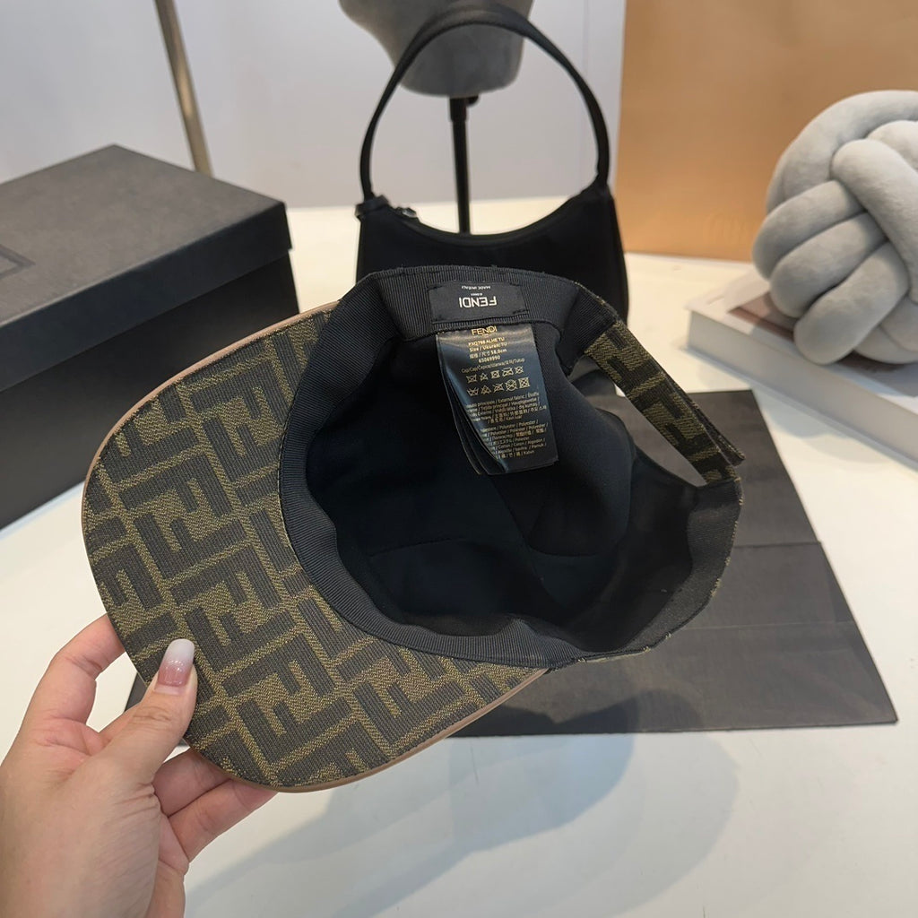 Boné  Fendi