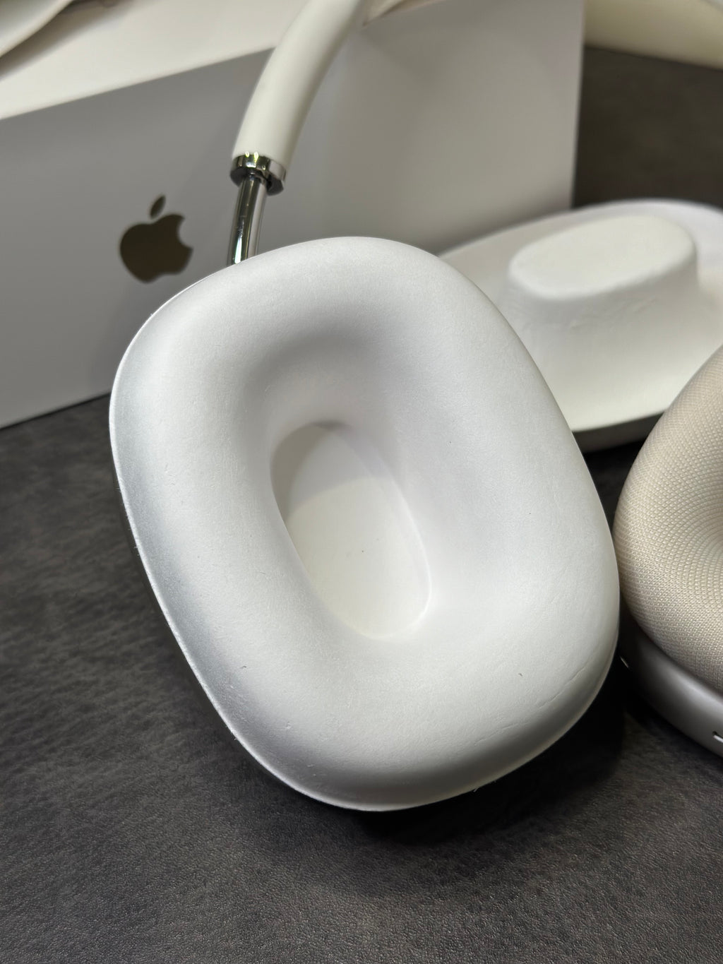 Apple AirPods Max Off White