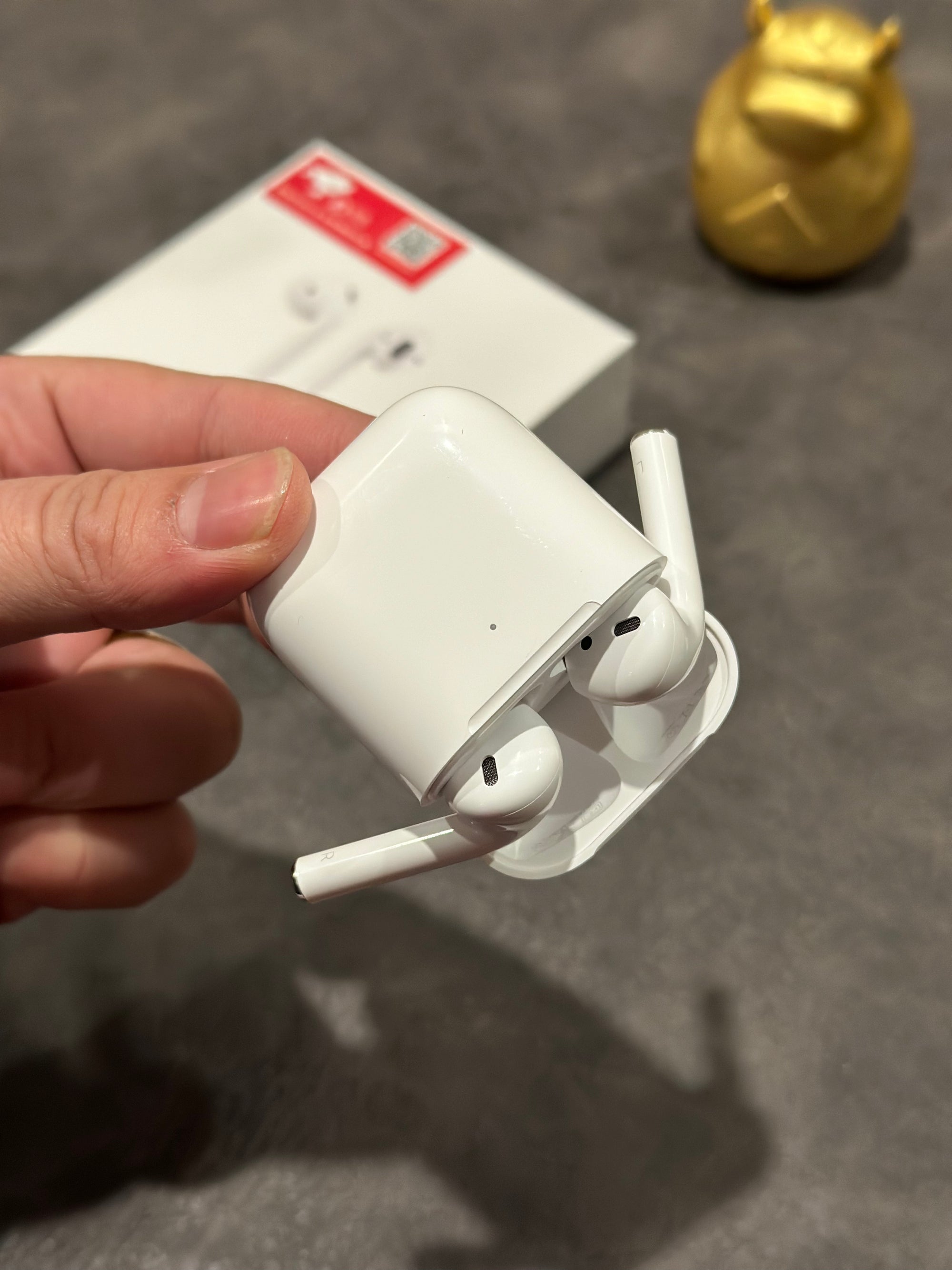 Apple AirPods (2ª geração)