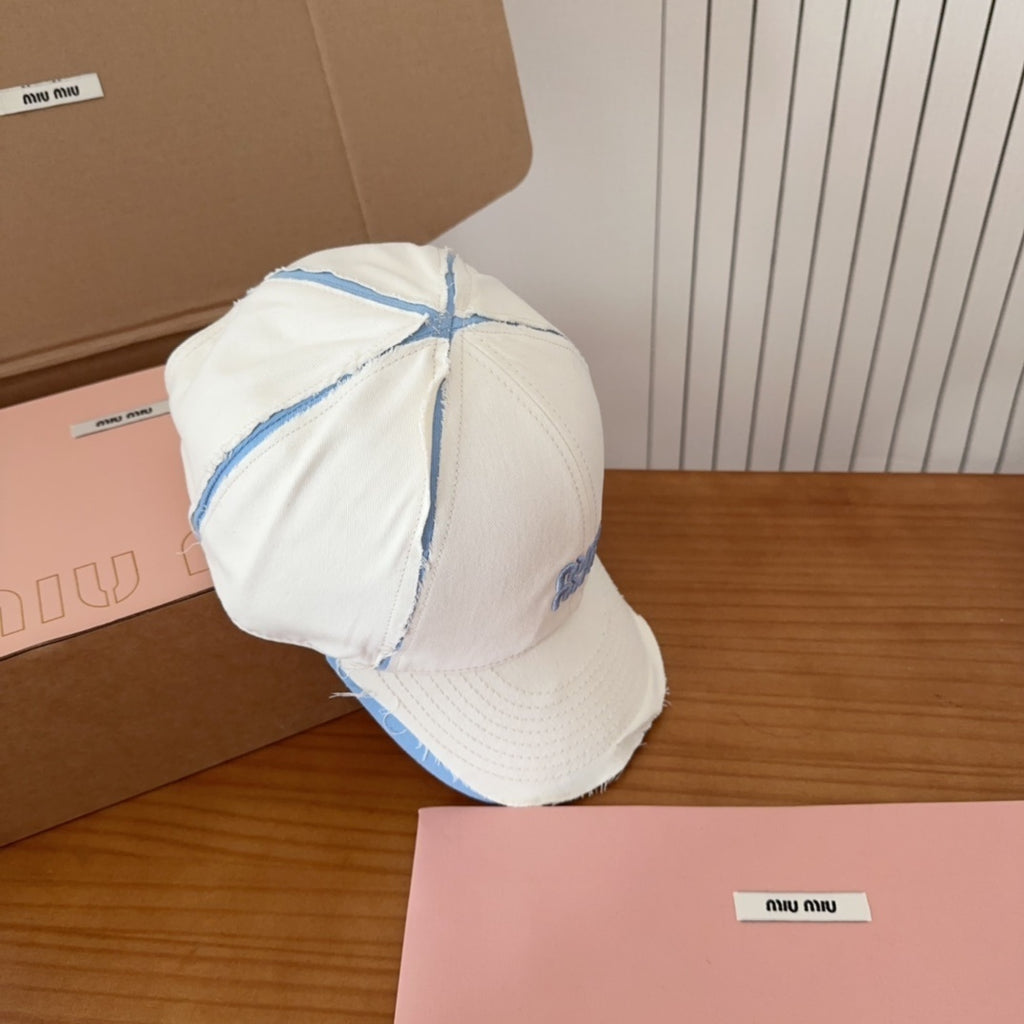 Boné MIU MIU
