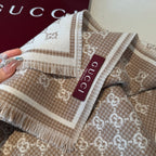 Cachecol Gucci De Lã Cor Bege / Marrom Claro