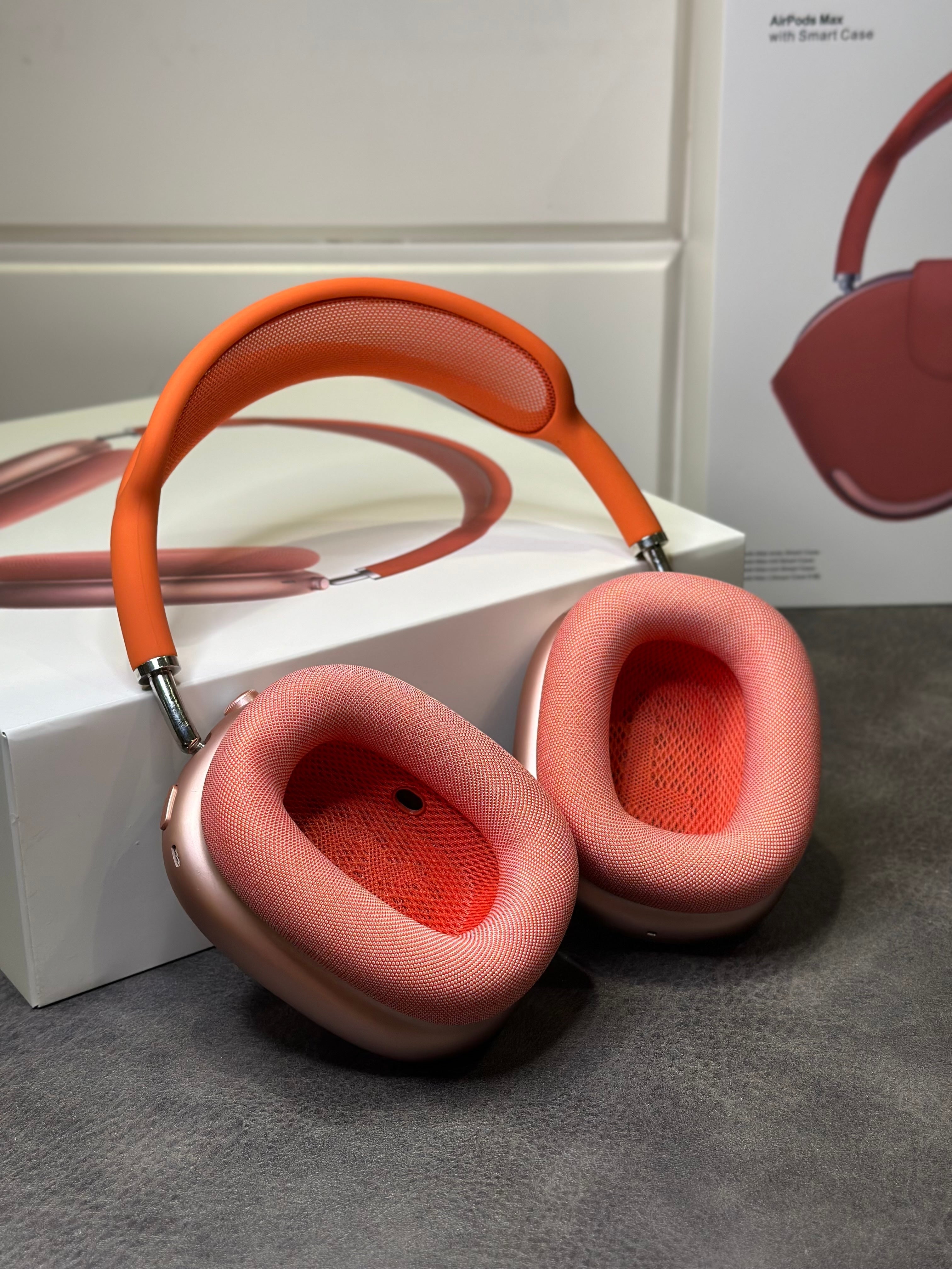 Apple AirPods Max Orange – TimeLine Shop