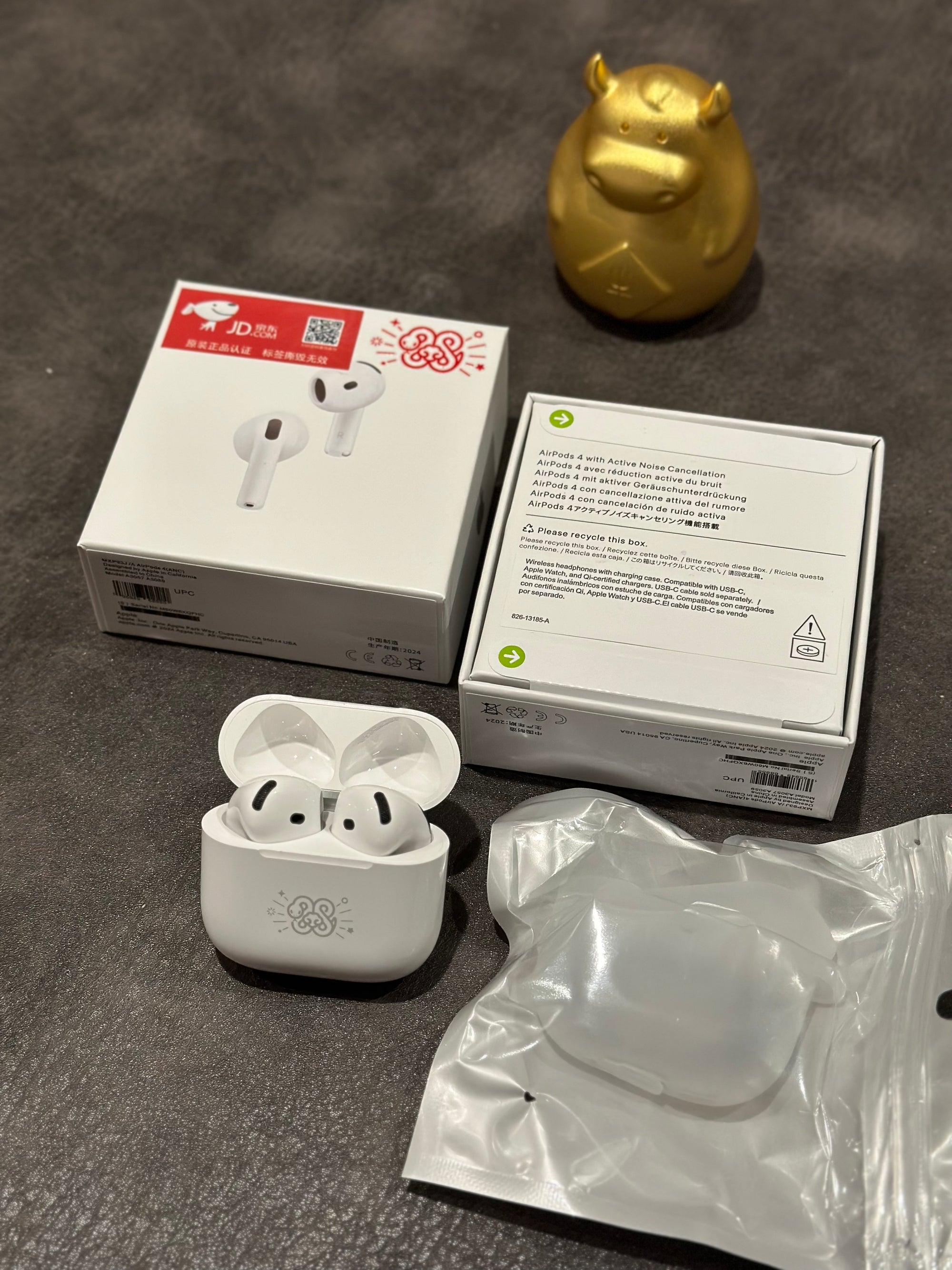 Apple AirPods 4 Edição ANC com Redução de Ruído