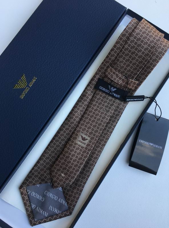 GRAVATA ARMANI DE SEDA COM PADRÃO QUADRICULADO
