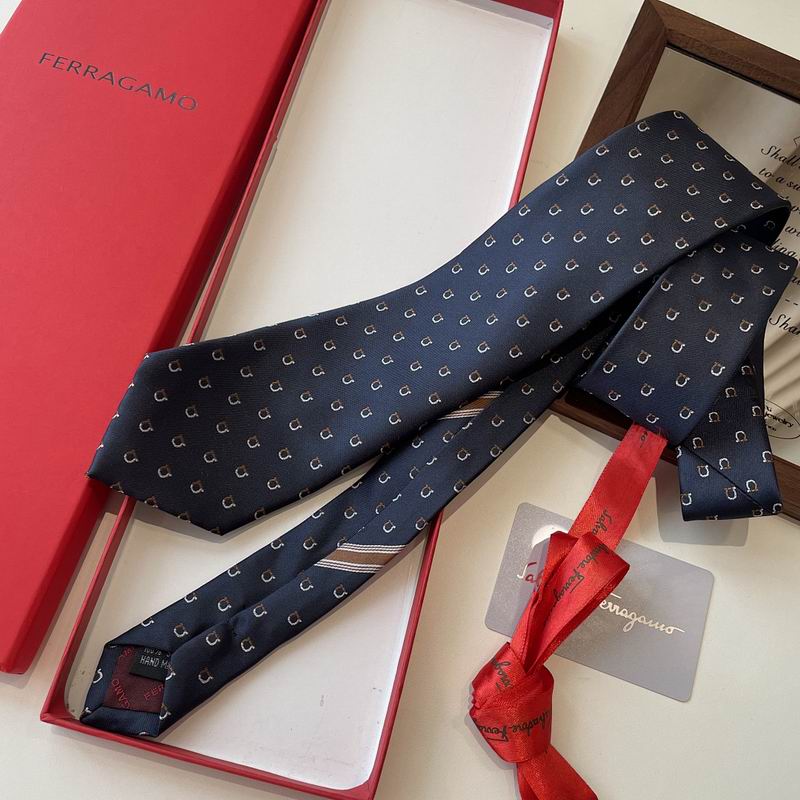 GRAVATA FERRAGAMO GANCINI EM JACQUARD DE SEDA