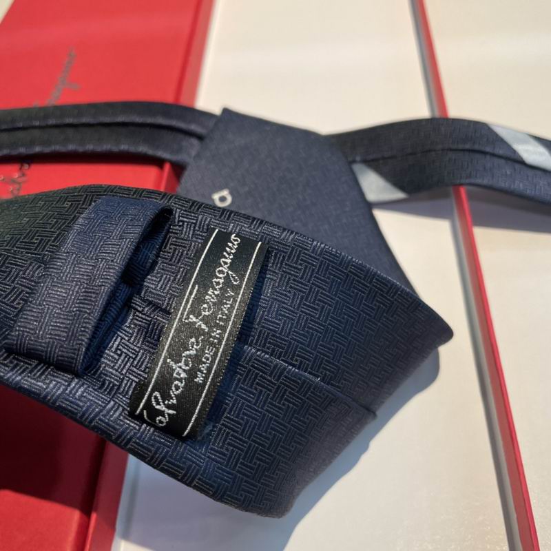 GRAVATA FERRAGAMO JACQUARD GANCINI