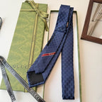 GRAVATA GUCCI  DE JACQUARD DE SEDA COM PADRÃO GG
