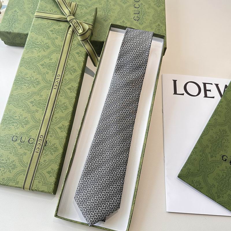GRAVATA GUCCI  GG HORSEBIT SILK JACQUARD TIE