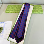 GRAVATA GUCCI  DE JACQUARD DE SEDA COM PADRÃO MINI GG