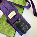 GRAVATA GUCCI  DE JACQUARD DE SEDA COM PADRÃO MINI GG