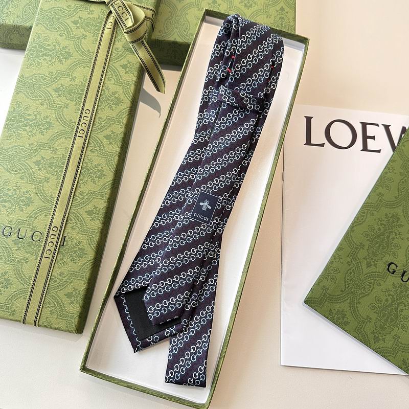 GRAVATA GUCCI  GG HORSEBIT SILK JACQUARD TIE