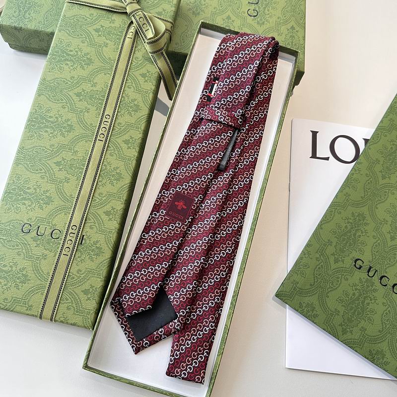 GRAVATA GUCCI  GG HORSEBIT SILK JACQUARD TIE