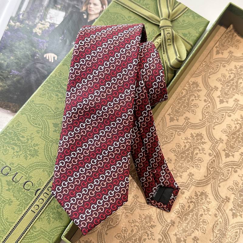 GRAVATA GUCCI  GG HORSEBIT SILK JACQUARD TIE
