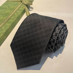 GRAVATA GUCCI DE SEDA COM ESTAMPA DOUBLE G