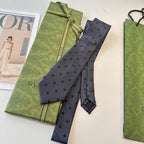 GRAVATA GUCCI DE SEDA JACQUART COM ESTAMPA DE ABELHAS GUCCI