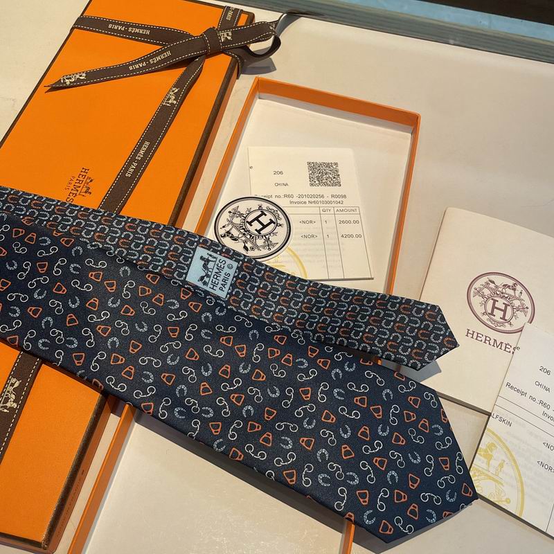 GRAVATAS HERMES  DE SEDA  MARÉCHAL FERRANT
