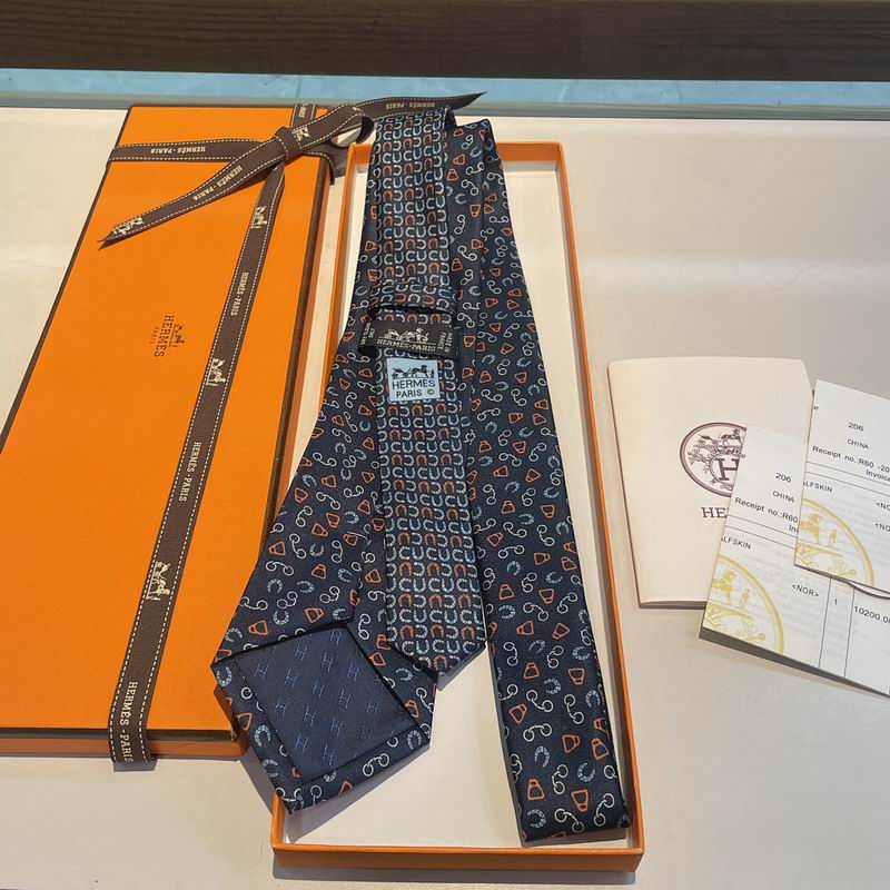 GRAVATAS HERMES  DE SEDA  MARÉCHAL FERRANT