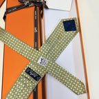 GRAVATAS HERMES  DE SEDA  TROIS PETITS MAILLONS