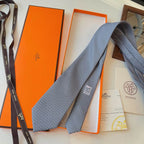 GRAVATAS HERMES  DE SEDA  H COLLECTION