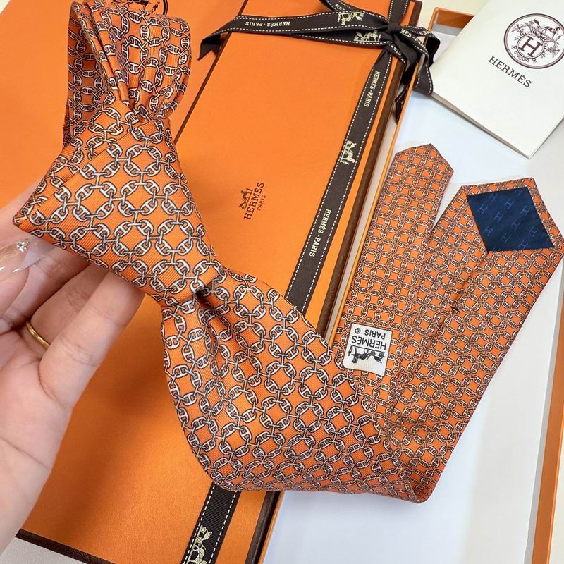 GRAVATAS HERMES  DE SEDA  TROIS PETITS MAILLONS