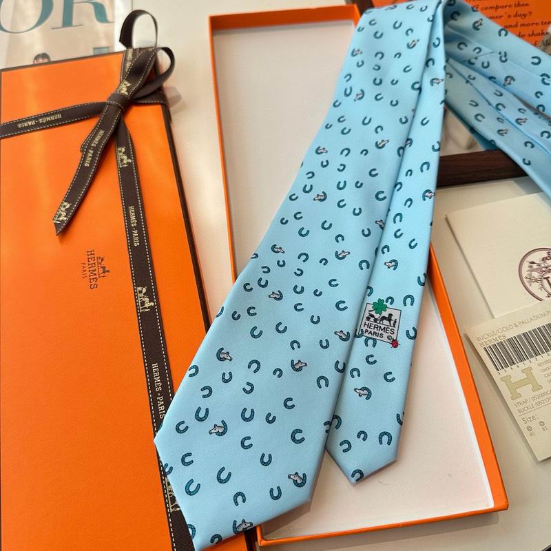 GRAVATAS HERMES  DE SEDA  OUT OF THE BOX   FERRADURA E CAVALO