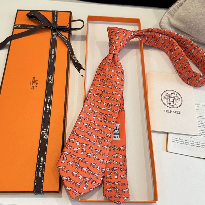 GRAVATAS HERMES  DE SEDA CHEVAL SOUS TOUDES SES