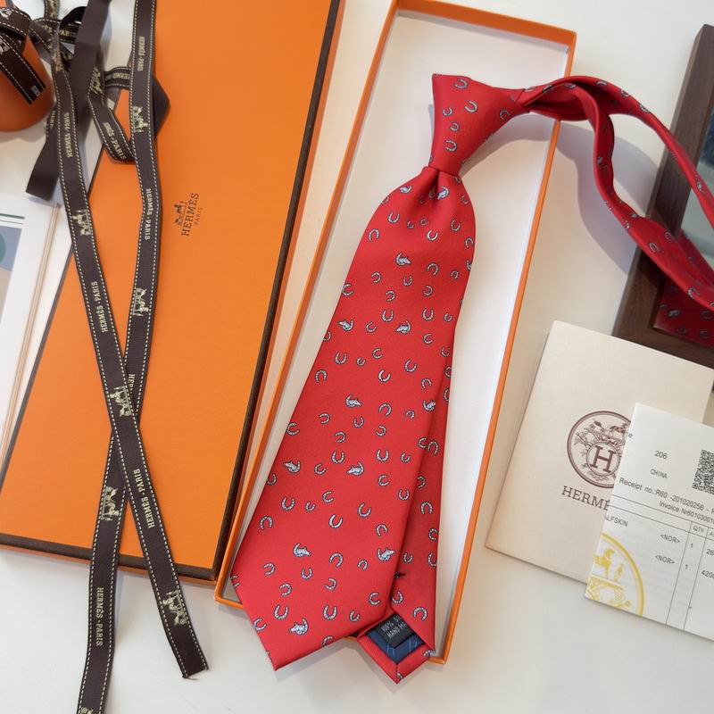 GRAVATAS HERMES  DE SEDA  OUT OF THE BOX   FERRADURA E CAVALO