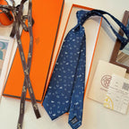 GRAVATAS HERMES  DE SEDA  OUT OF THE BOX   FERRADURA E CAVALO