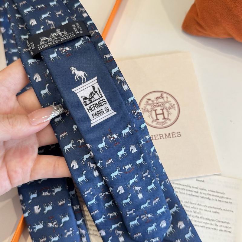 GRAVATAS HERMES  DE SEDA CHEVAL SOUS TOUDES SES