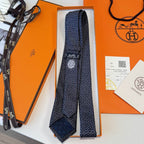 GRAVATAS HERMES  DE SEDA  SOUP'H