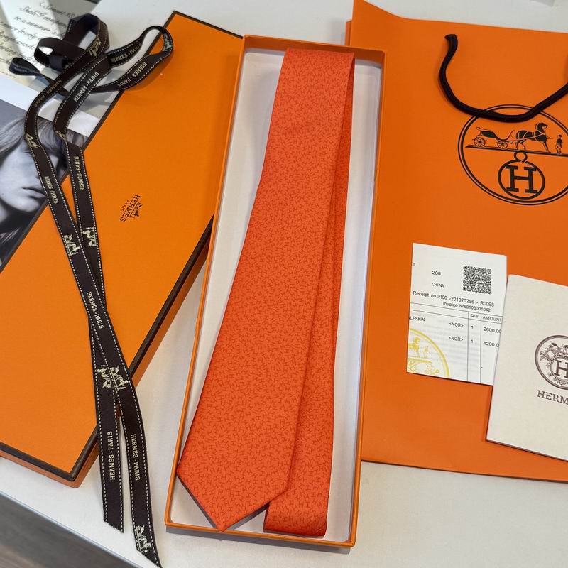 GRAVATAS HERMES  DE SEDA  SOUP'H